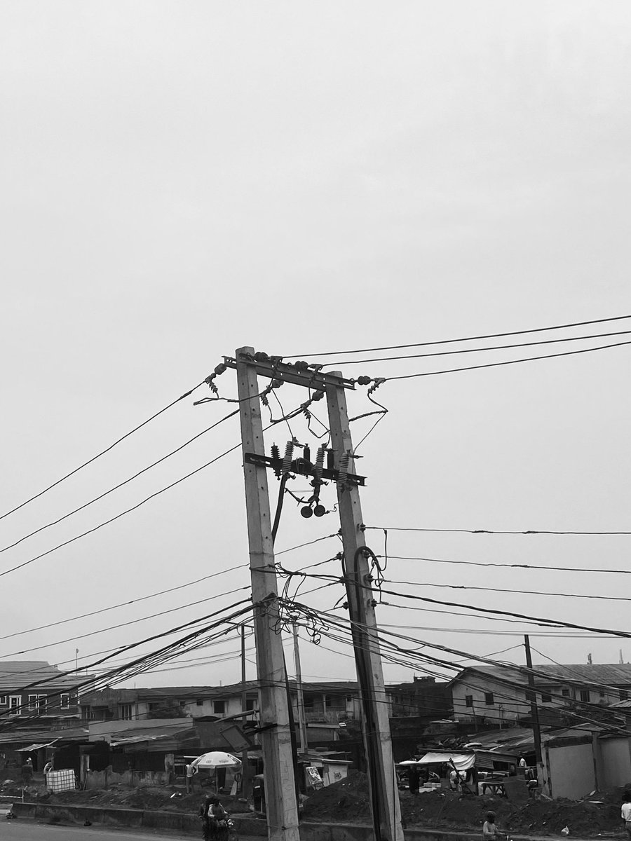 ArtGbadebo's tweet photo. Street poles 
Call God 
Food is ready 

#dailystreetdocumentation #art #Photography101 #artgbadebo https://t.co/016M3Oyo4D