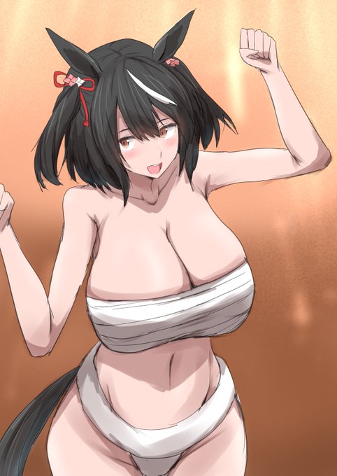 お題のお祭り娘として晒とふんどしの姿で祭りに参加しているキタサンブラックちゃんです。