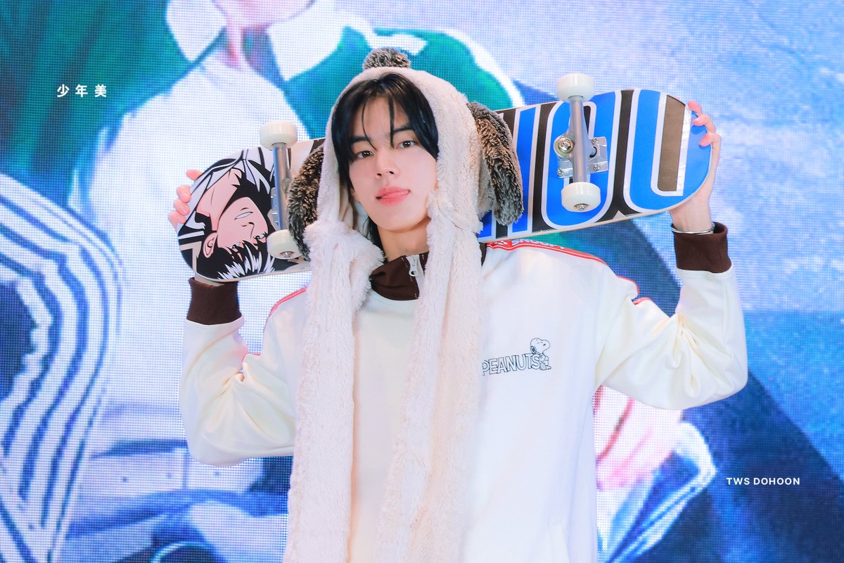 少年美 tweet media