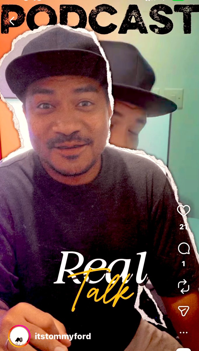 WhosDatNavyGirl tweet media