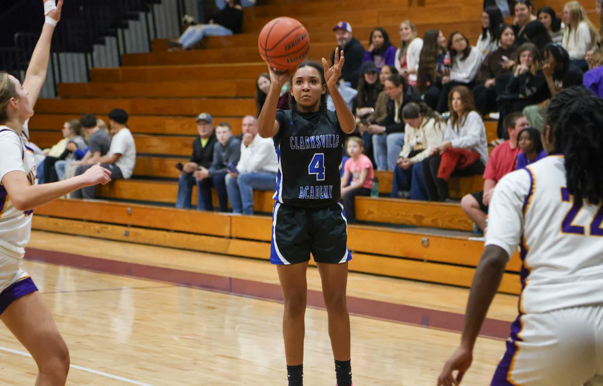 ca_gbb's tweet photo. Vote Sicily Robinson for L-C top player of the first half of season!

https://t.co/aYqO0v02k5 https://t.co/XsjGxJz4G5