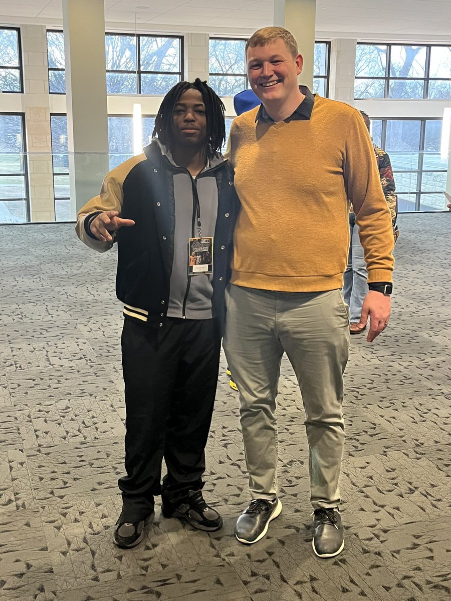 Nick Davis tweet media