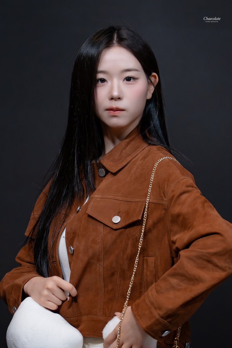 Chaecolate tweet media