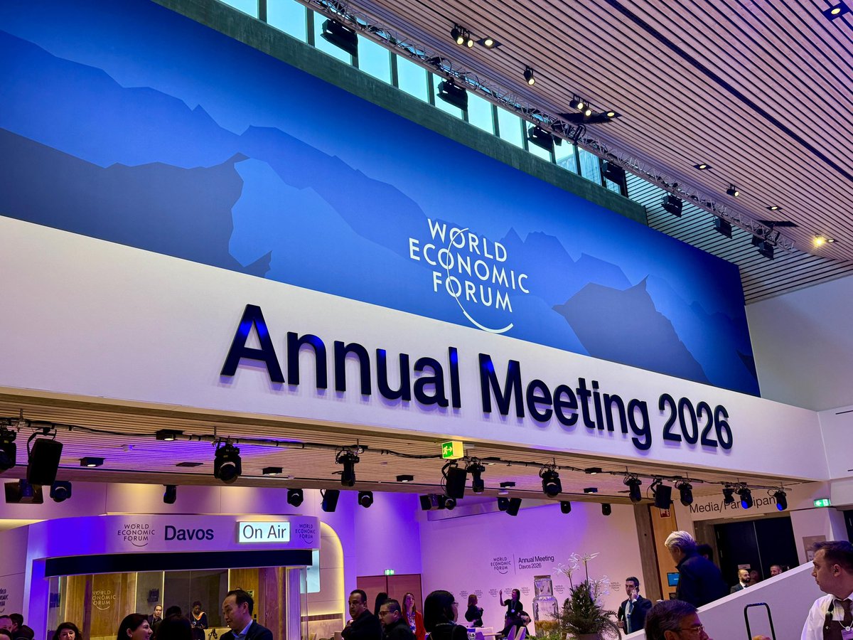 Este encuentro reúne a los principales líderes mundiales, ejecutivos de empresas globales y representantes de organismos internacionales. Ecuador fortalecerá la cooperación en sectores estratégicos como seguridad, infraestructura, innovación, inversión y desarrollo.
🇪🇨🌍