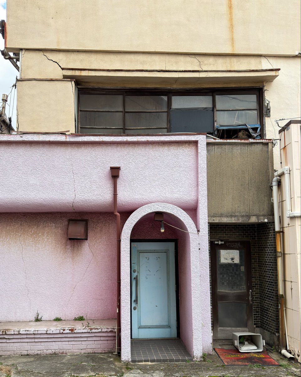 furumachi_alc's tweet image. 山口県宇部新川駅近くの飲屋街。