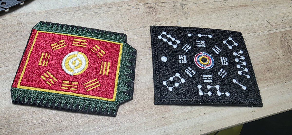 jwh9211's tweet image. 새로 산 조선 어기 좌독기패치 이쁘다