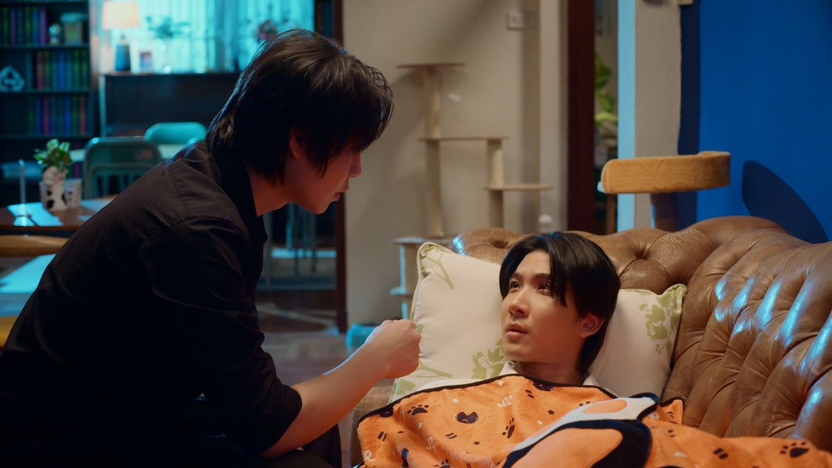 GMMTV's tweet image. เอาดี ๆ ผมว่ามีมวล พวกคุณไหวเหรอ เตรียมรับแรงกระแทกหัวใจยังครัฟฟฟฟฟฟฟฟ
#CatForCashEP1
@Firstkpp @myktnw