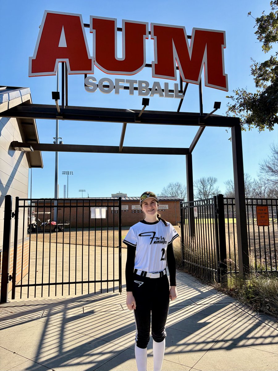 Lauren Adkerson tweet media