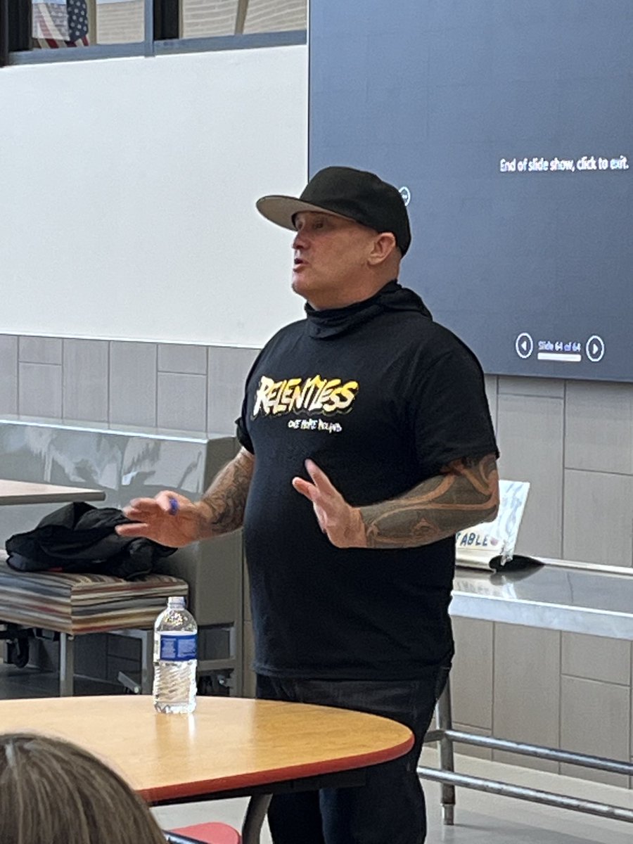 Karla Beck tweet media