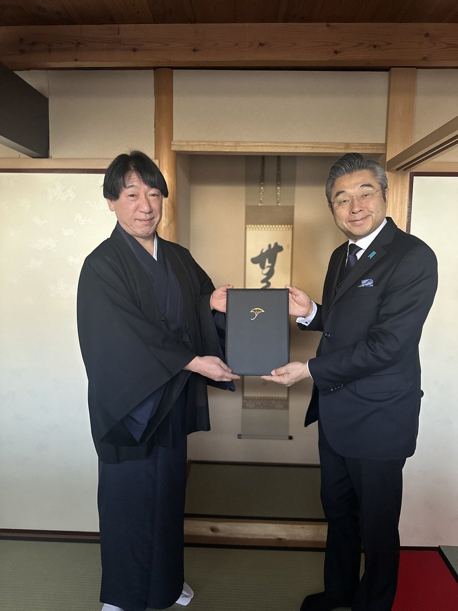 Hiroshi Suzuki tweet media