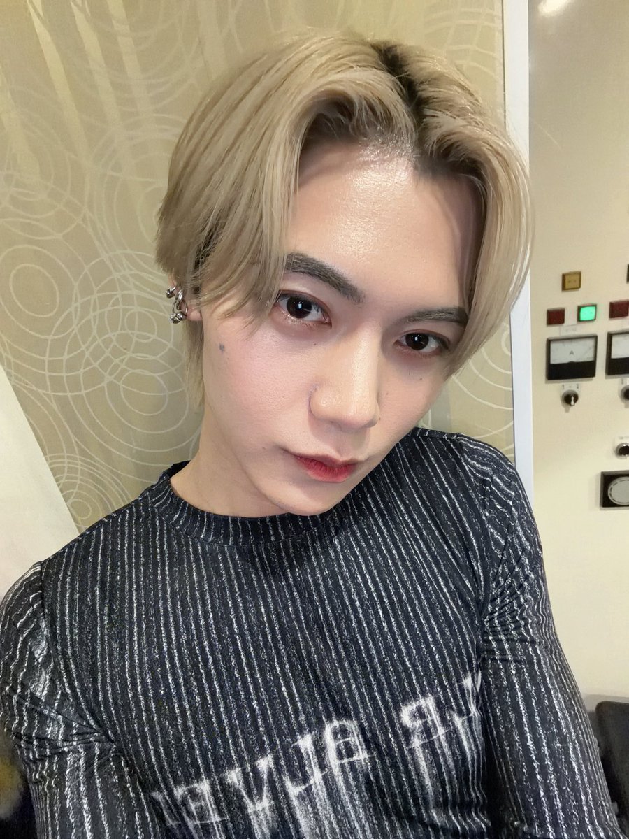 Rio【2xFE】 tweet media