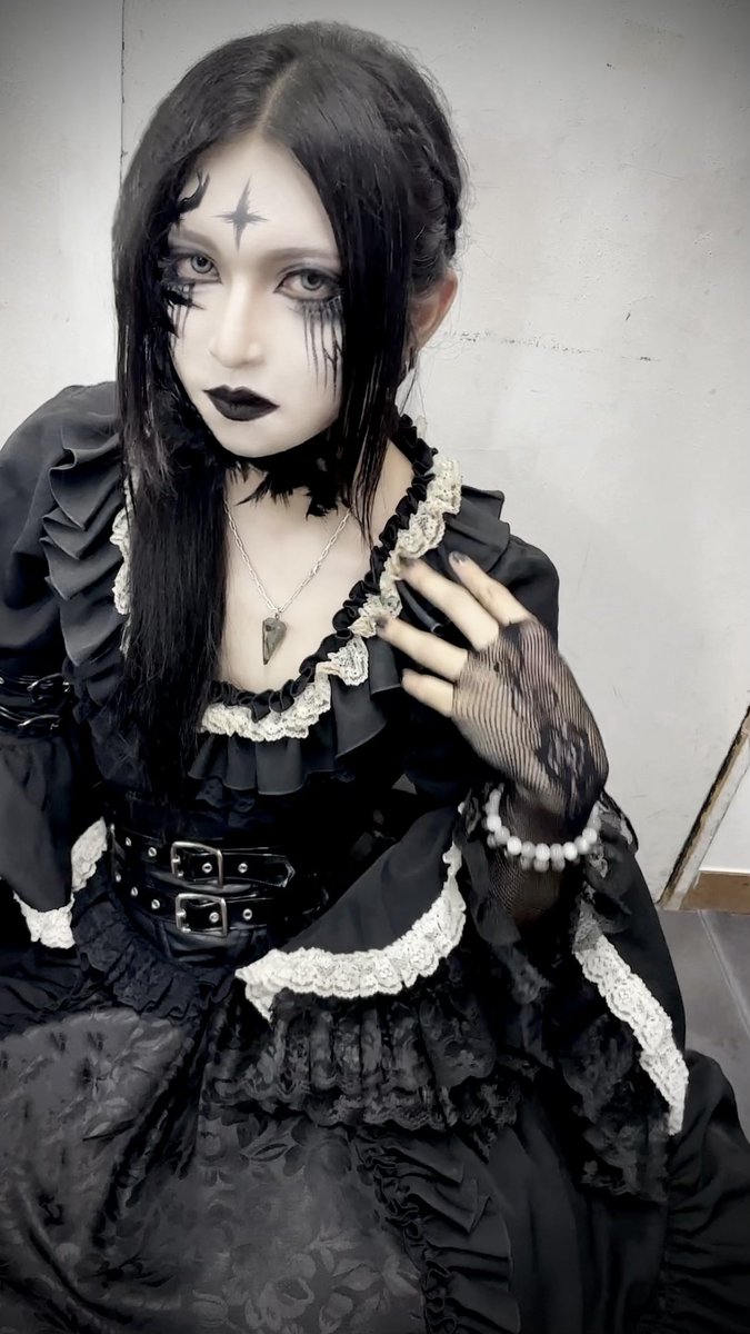 DazzlingBAD ONEMAN TOUR
「PENTA OBSCURA」
仙台spaceZero

感謝🩸

ツアー
まだまだ終わりませんよ

つぎは名古屋で🩸