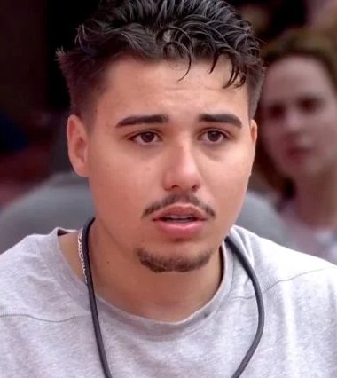 GabPerline's tweet image. A Glô ~arrasou~ na seleção do elenco masculino da Casa de Vidro do Sul, hein? #BBB26