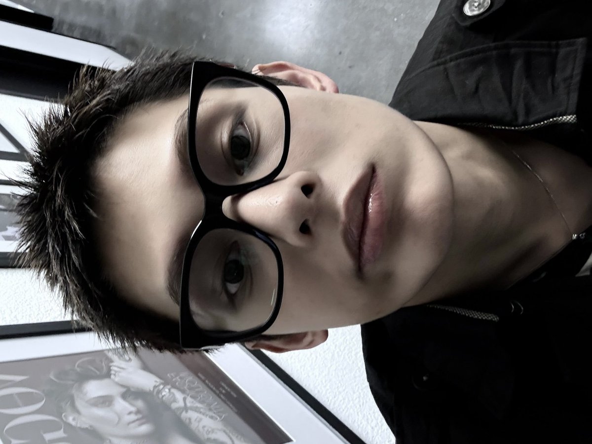 jamesnmoons's tweet image. everything started with that filter