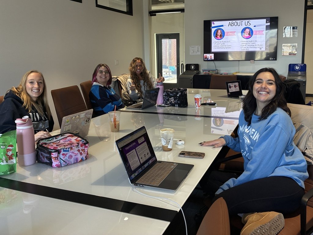 D83 Shines tweet media