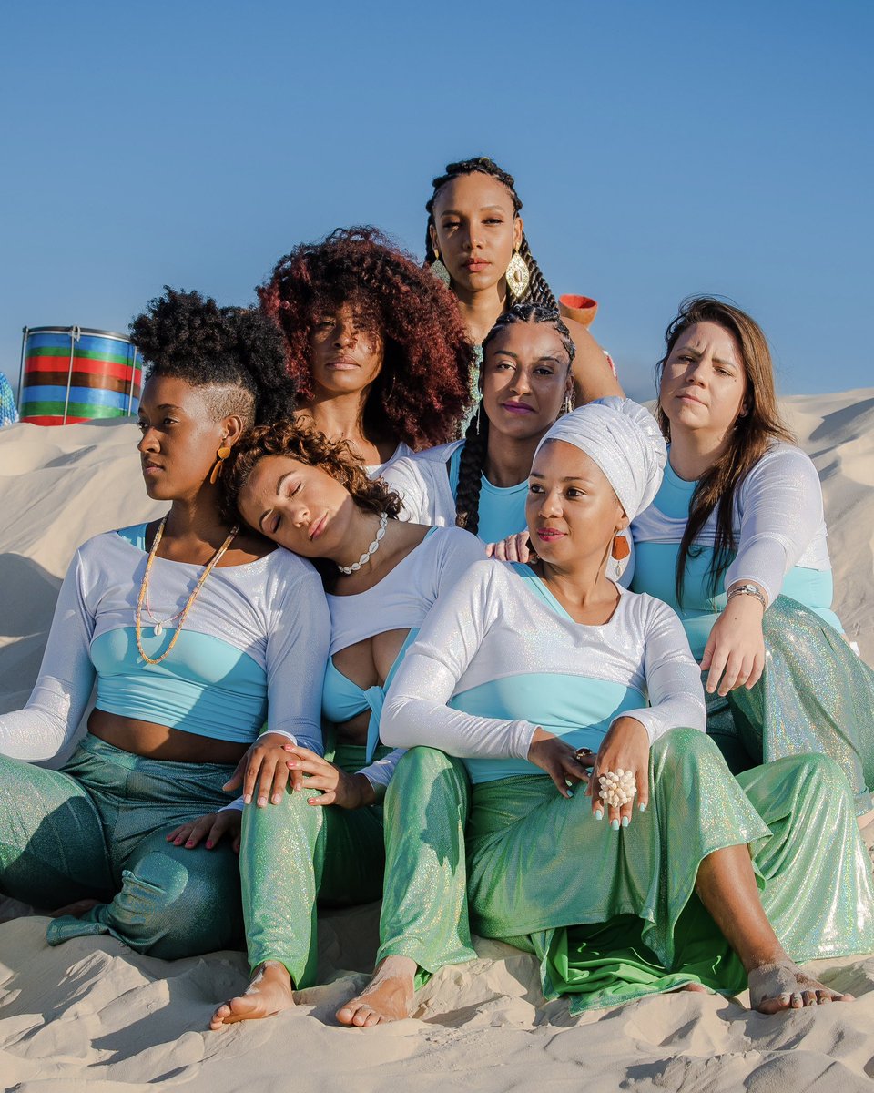 O ritmo do carnaval vai invadir o CarnaUOL 2026 🎺🎭

Charanga do França e Cores de Aidê vão abrir o nosso festival e também animar o anel do Allianz nos intervalos dos shows, garantindo aquele clima gostoso de bloquinho que a gente AMA. 

É NESSE SÁBADO! 🎫 Garanta seu ingresso