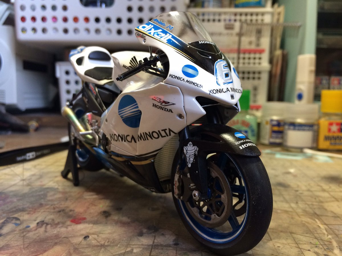 #魅力のある青を見せてください見た人全員強制