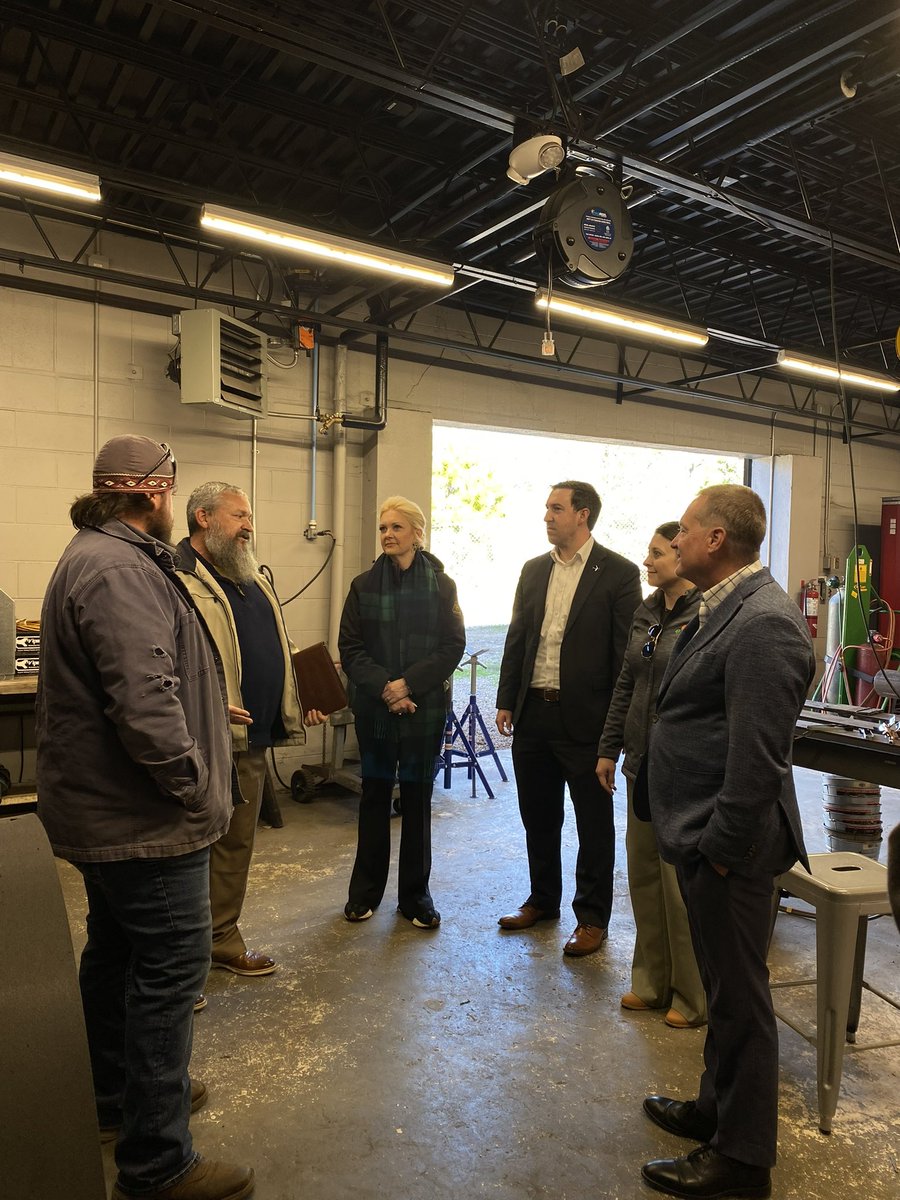 FloridaCommerce tweet media