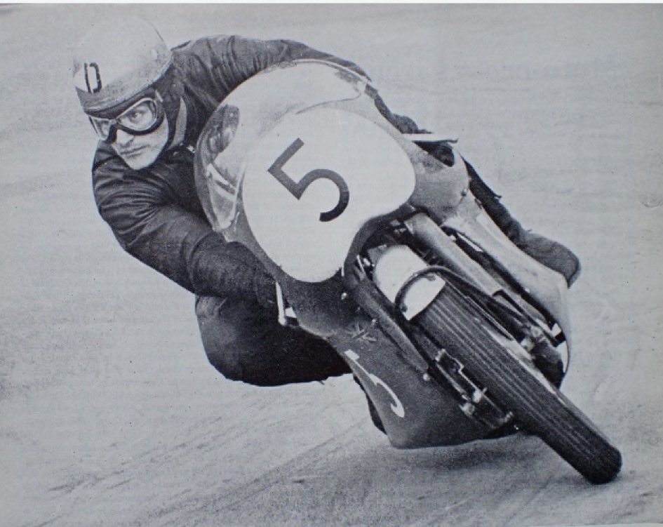 popsyosh34's tweet photo. 🇬🇧🏁 Dave Degens RIP 🙏
#Dresda #Triton #Endurance https://t.co/zc3rFomqKt