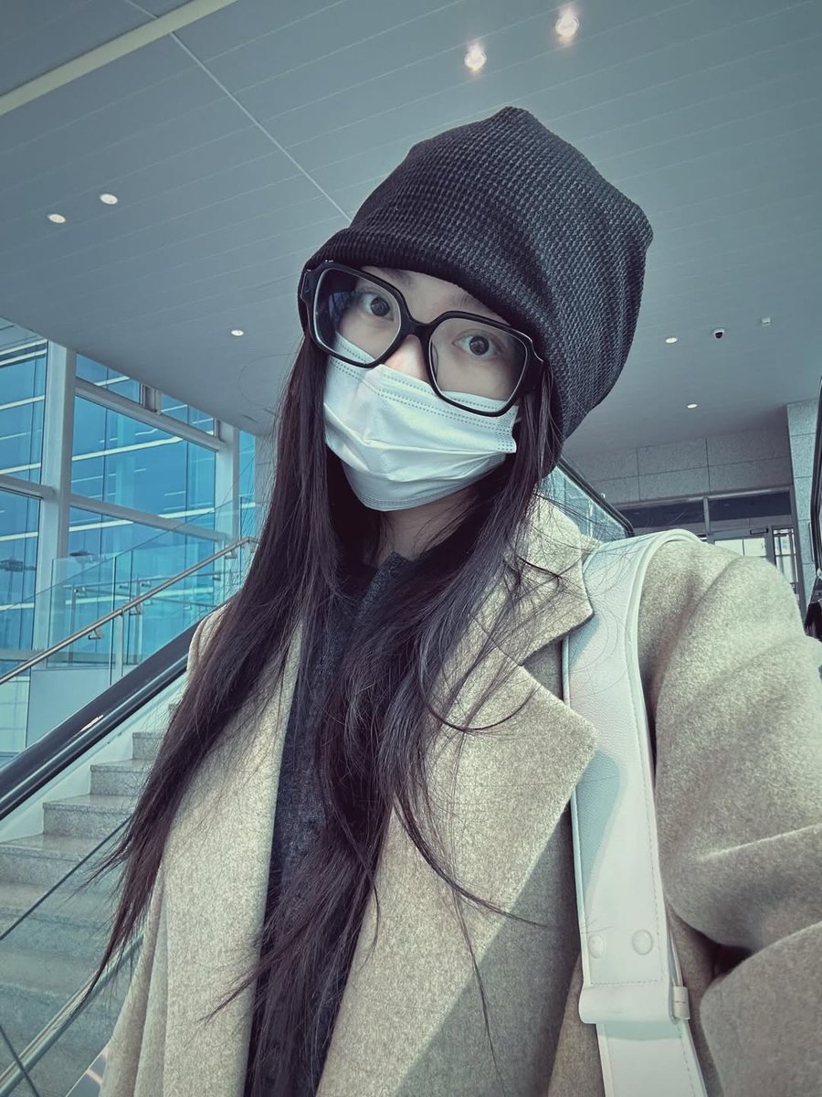 xiaotinh's tweet image. ⸝⸝  I am always going to be the best version of myself no matter what i go through  ♡