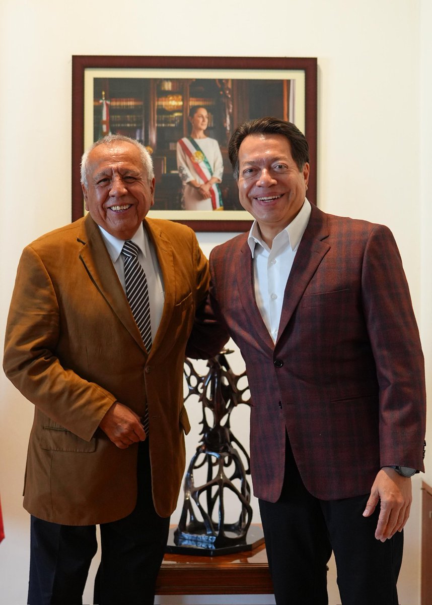 Esto es la 4t encabezada, al menos formalmente, por <a href="/Claudiashein/">Claudia Sheinbaum Pardo</a>. Una es la expresión de la soberbia y la prepotencia y los otros ejemplo de cómo pueden ocupar cargos públicos personajes que deberían estar siendo investigados.