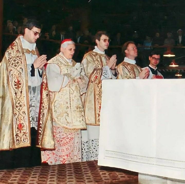 Hey look, a Modernist offering the Traditional Latin Mass! 