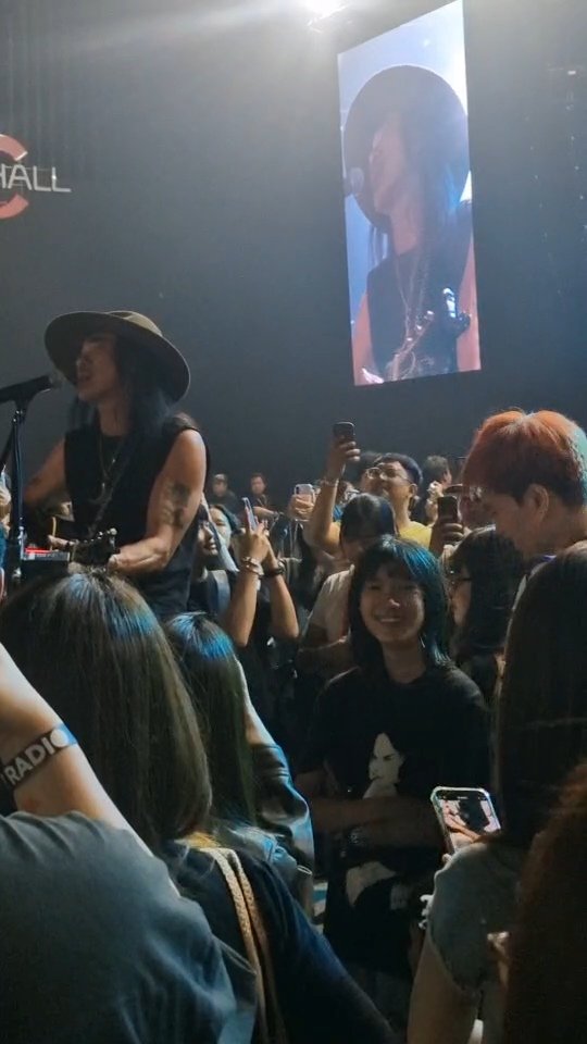 LucKy-T.T.T. tweet media
