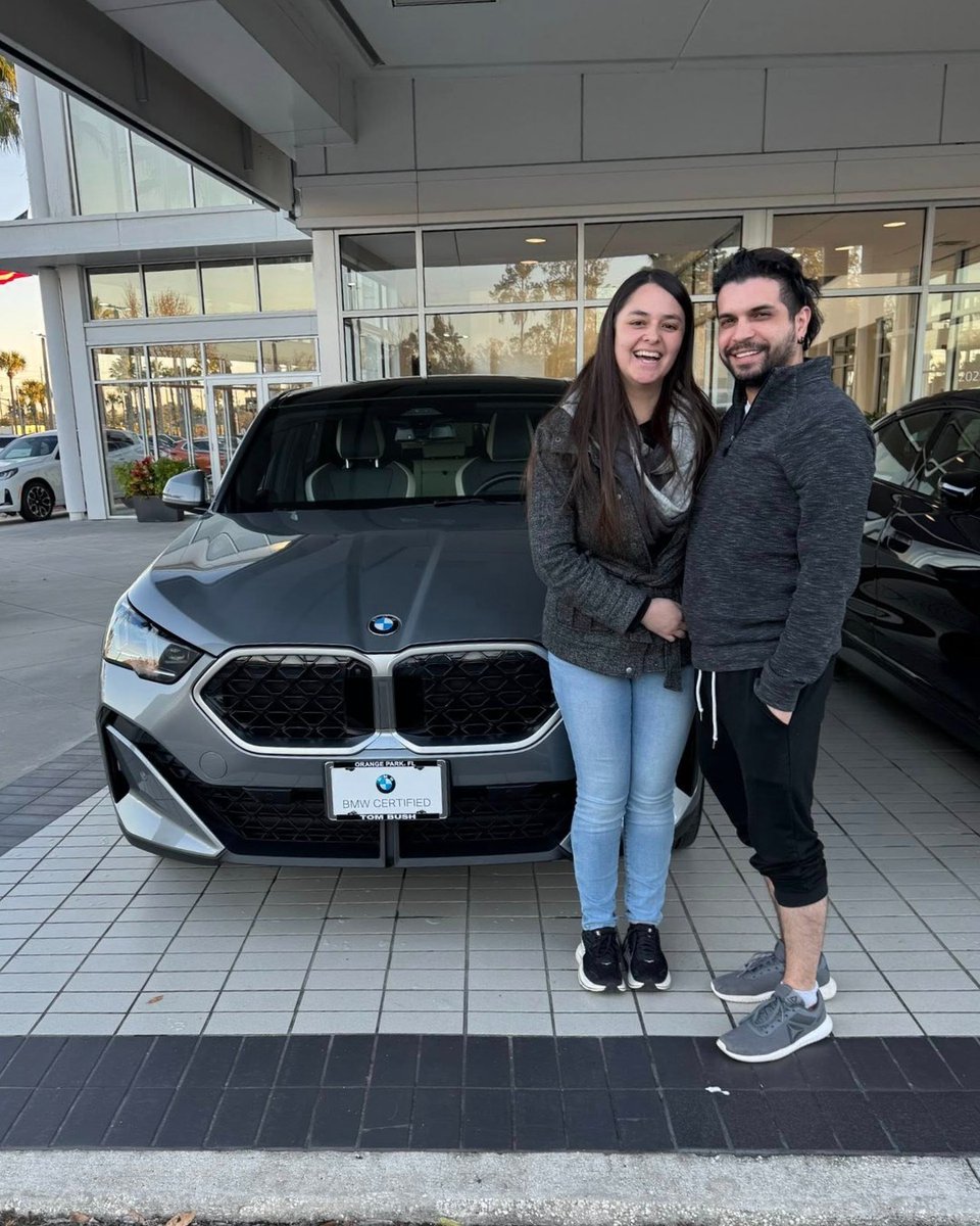 Juan and Lina are riding in style in their new X2! 😏

Thanks for your business - enjoy every mile!