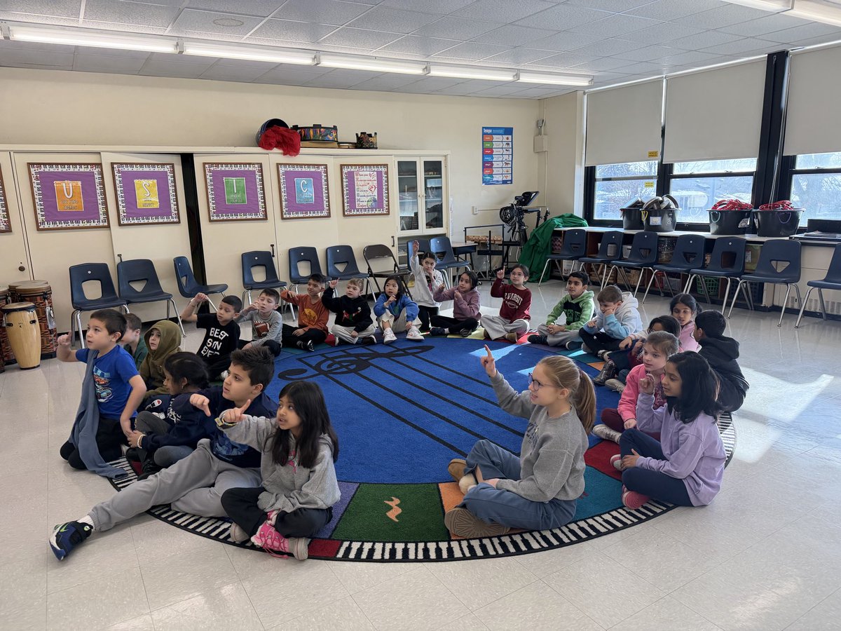 Central Boulevard Elementary School tweet media