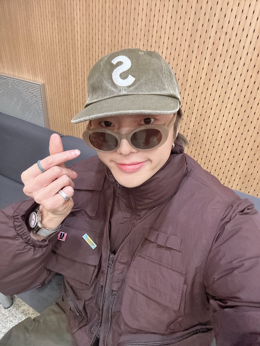 두쫀쿠 승윤아 생일 축하해🥰🎂
#StayWithLoveWithYoon
#버선발로맞이하는_강승윤생일