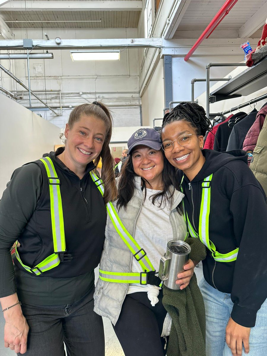 US Consulate Toronto 🇺🇸🇨🇦 tweet media