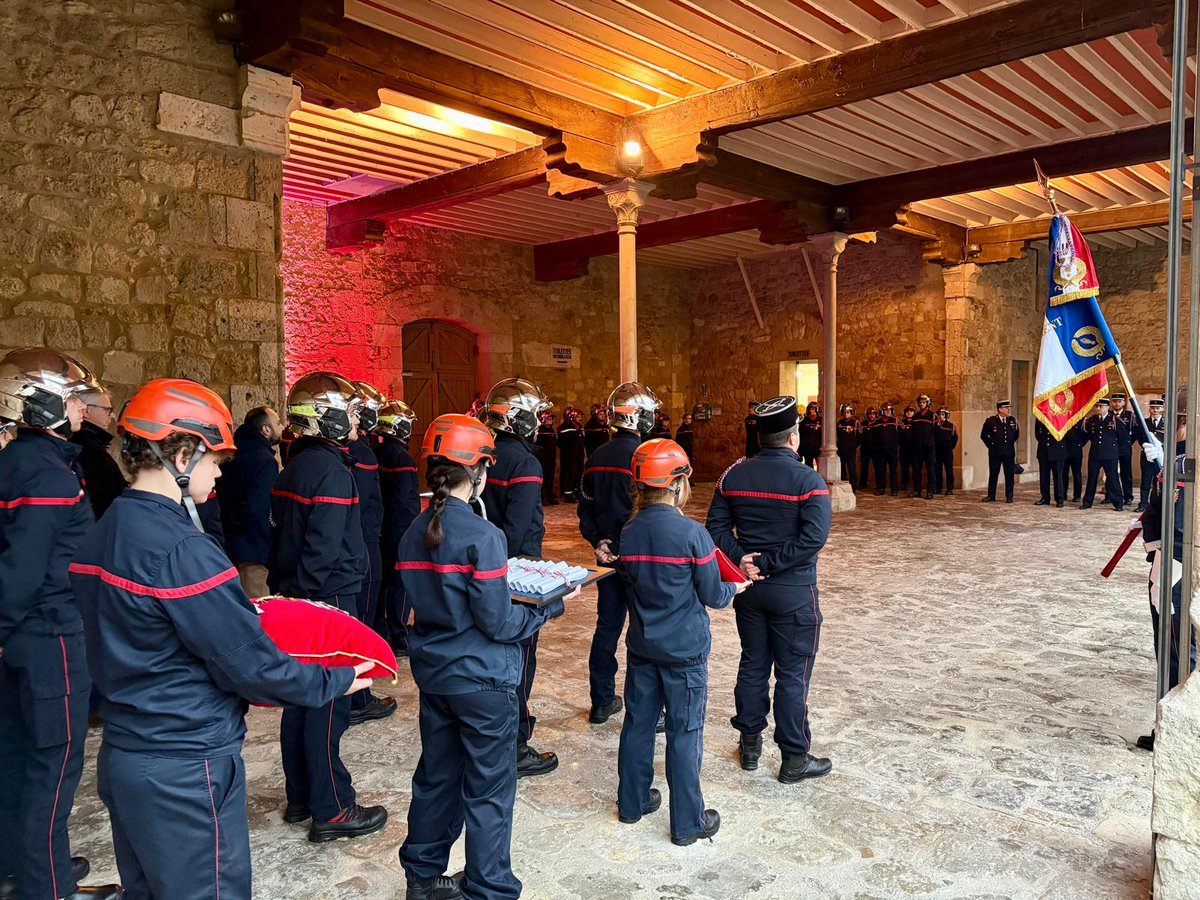 Image de Préfet de Lot-et-Garonne - #SécuritéCivile | Cérémonie de Sainte Barbe de la compagnie des sapeurs-pompiers d'Agen à Prayssas �