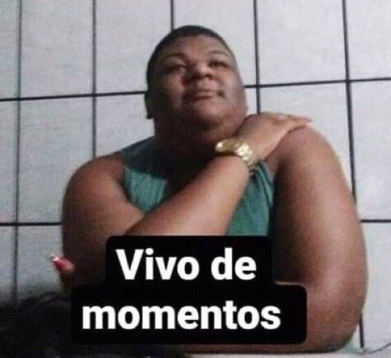 hoje tá bom pra ouvir lana del rey o dia inteiro