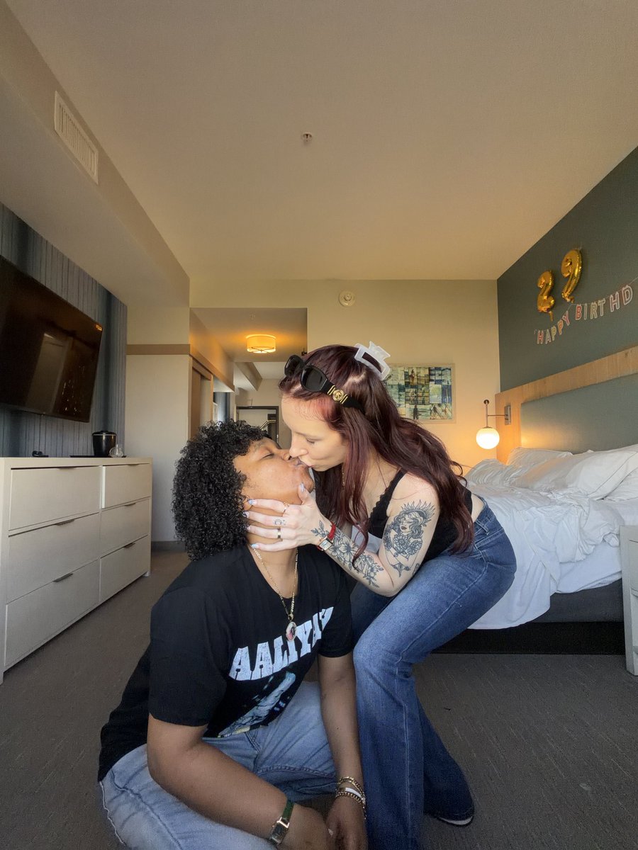 Cherrykelz's tweet photo. She my favorite human forever 🥹 https://t.co/s0DRoUpJT8