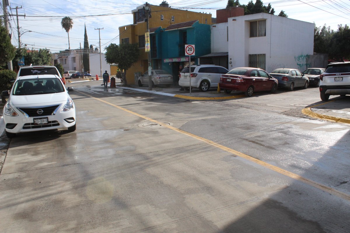 Obras Públicas SLP tweet media