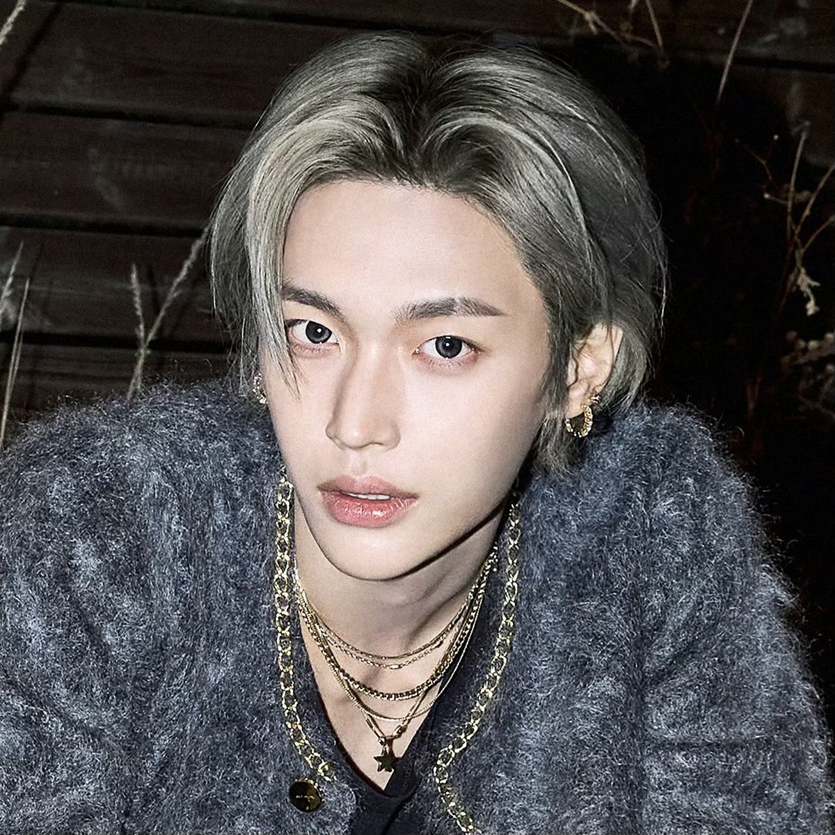 othreeotwo's tweet image. 은발스크래치악세풀착정말좋다 🎶