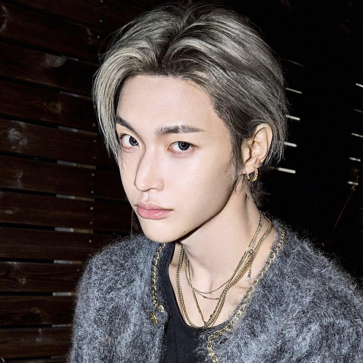 othreeotwo's tweet image. 은발스크래치악세풀착정말좋다 🎶