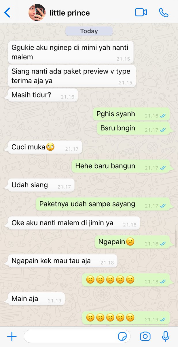 urechii_'s tweet image. ☆ KookV Few-tweets AU ☆

Gara-gara kodok.