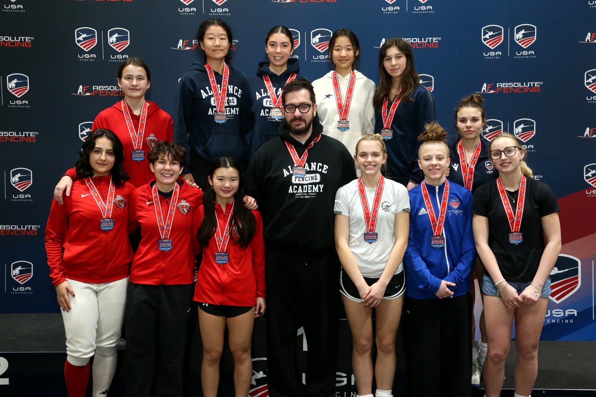 Saint Joe Athletics is proud to celebrate Harper Schmitt '28, who competed in three events at USA Fencing’s 2026 Junior Olympics in Kansas City last week. On January 12, Harper and her Junior Women’s Épée team earned a third-place finish and the bronze medal.