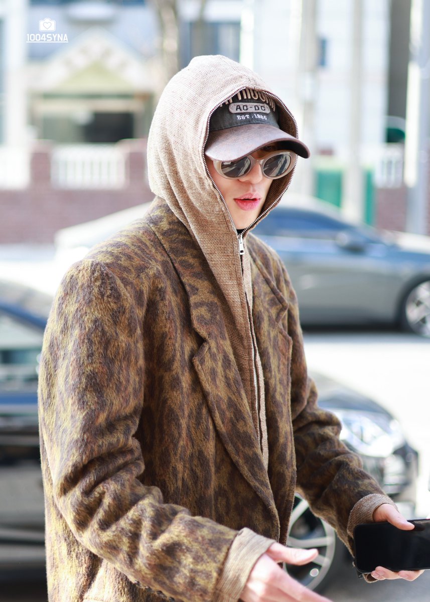 1004syna's tweet image. 승윤아 생일 축하해 🎂
#StayWithLoveWithYoon #버선발로맞이하는_강승윤생일  Seungyoon Turns Page 32  #위너 #WINNER #강승윤 #YOON  @official_yoon_