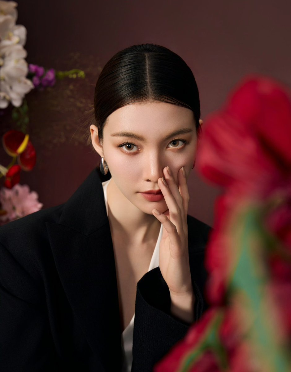 carrot_327's tweet image. some people’s taste fails so bad when the sexiest photo of Orm in this hairstyle exists