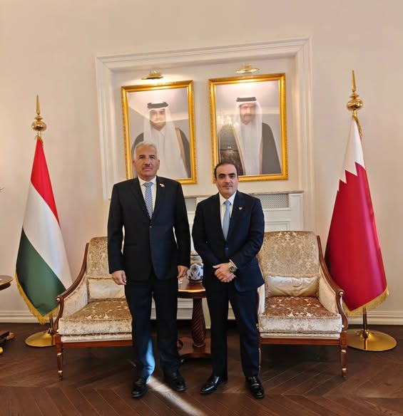 EmbaVEHungria's tweet photo. José Ramón Rivero González, a Venezuelai Bolivári Köztársaság magyarországi nagykövete megbeszélést folytatott Őexcellenciája Radi Bin Sowayed al Ajami úrral, a Katari Állam magyarországi nagykövetével. https://t.co/39SkF3BrQU