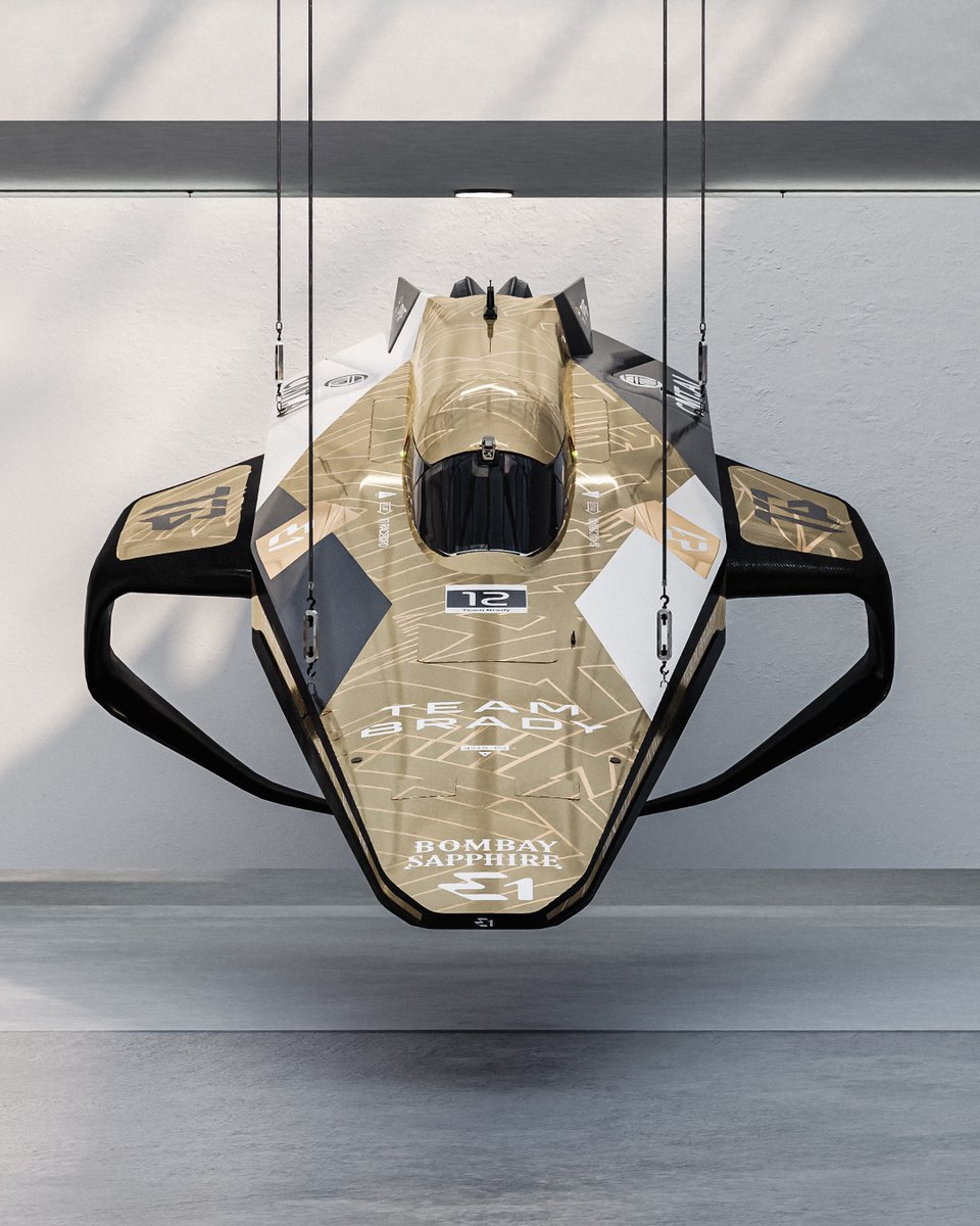 e1teambrady's tweet photo. New livery for the back-to-back @E1series World Champions ⭐️ @E1TeamBrady ⭐️ https://t.co/QYh0gXsgnG