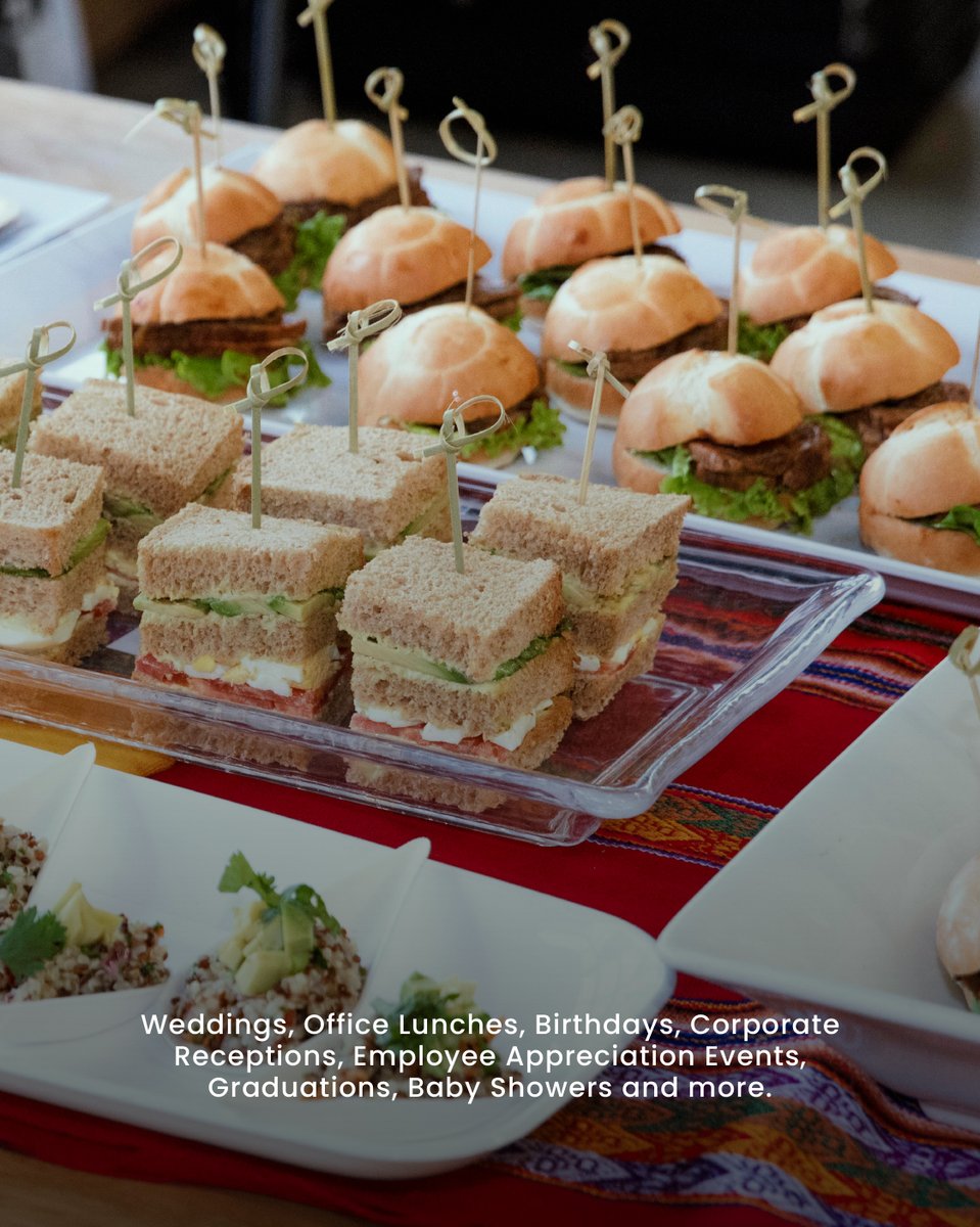 perubrothers's tweet photo. Order catering today! 🍽️🎉

Weddings, birthdays, office lunches 💍🎂🏢
Buffett, full service, boxed lunches 🍱🍴

We’ll design the perfect catering for any event! ✨🥳

Email us at info@peruvianbrothers.com
📧 or call us at (703) 625-6473 📞

#catering #eatperuvian #peruvianfood https://t.co/zdCo1SCAnk