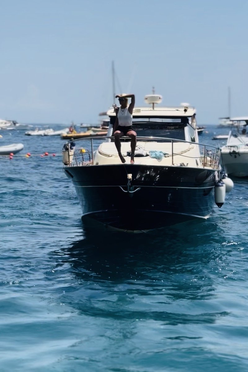 houseprodesign's tweet image. Shiver me timbers! 🏴‍☠️ 
Post your boat, ship or raft #photographs!

We’ll all float on ok! ✨ 

#ship #firstmate #captain #ocean #boat #raft #sea #saltlife