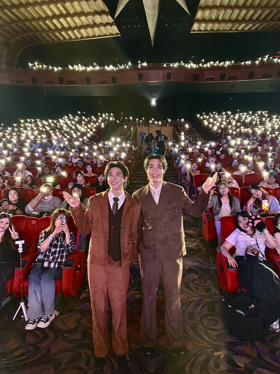 CatForCash's tweet image. THANKS FOR A WONDERFUL ‘MeOwMENT’ 🐈🐾
น้องเปย์เหมียวขอบคุณอุนทาสทู้กคนนะค้าบ
เยิ้บยูว🧡🖤

#CatForCashEP1