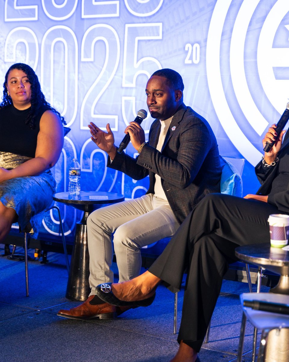 Techsgiving tweet media