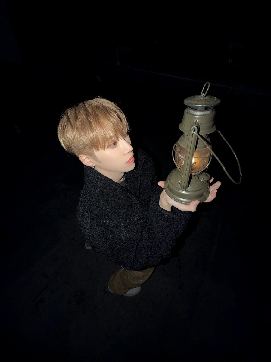 Jeahao's tweet image. Gege jurit malam dulu ya…