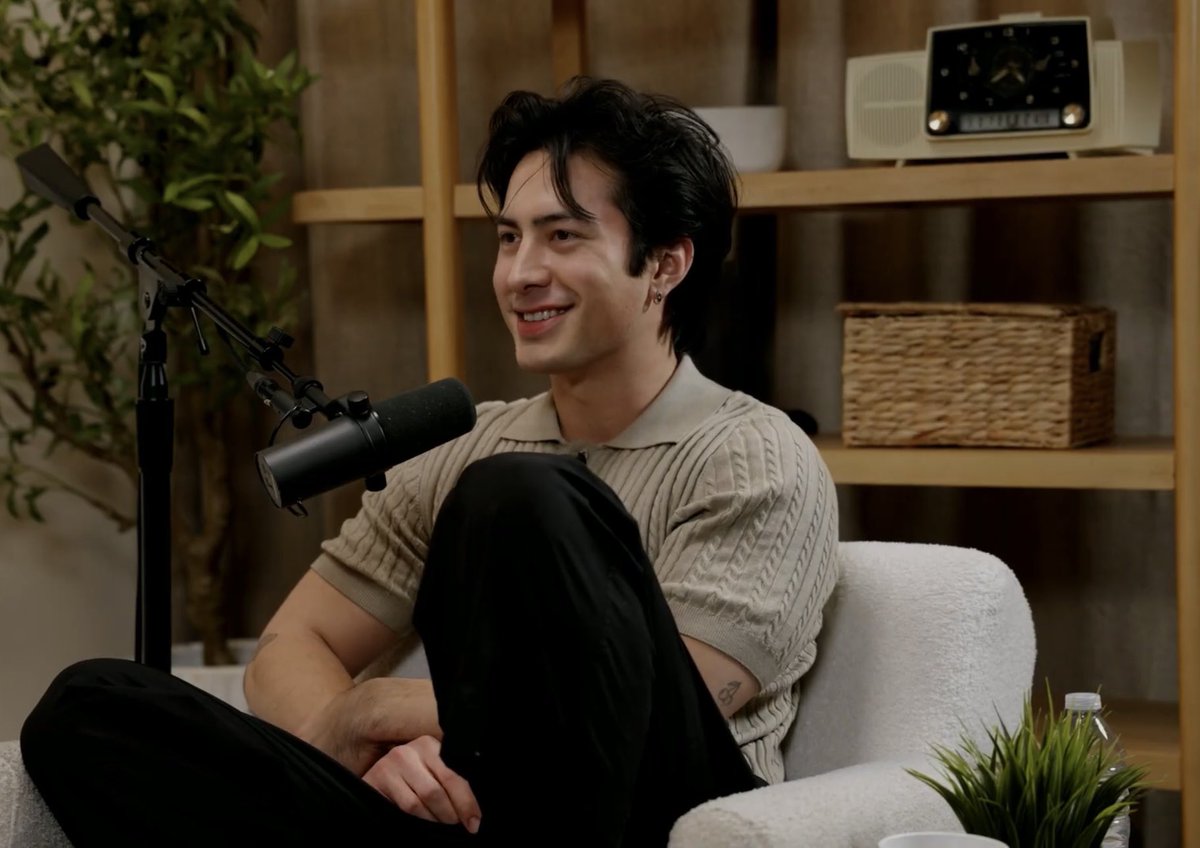 wasianhud's tweet image. o rosto mais lindo e importante do momento