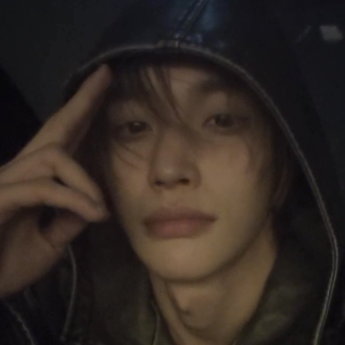 미로 tweet media